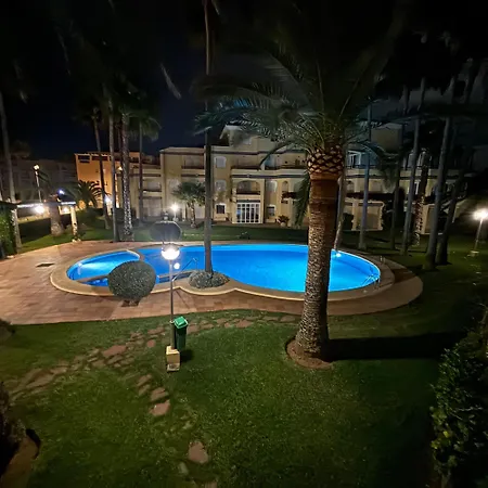 Apartamento Primera Línea En *